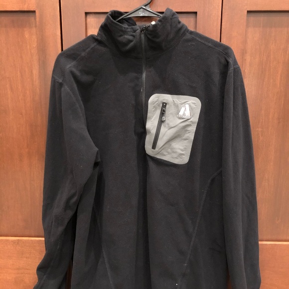 Men’s Eddie Bauer Quarter-zip fleece pullover - Picture 2 of 5